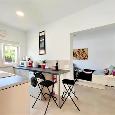 Fantastico 2 Apartment *